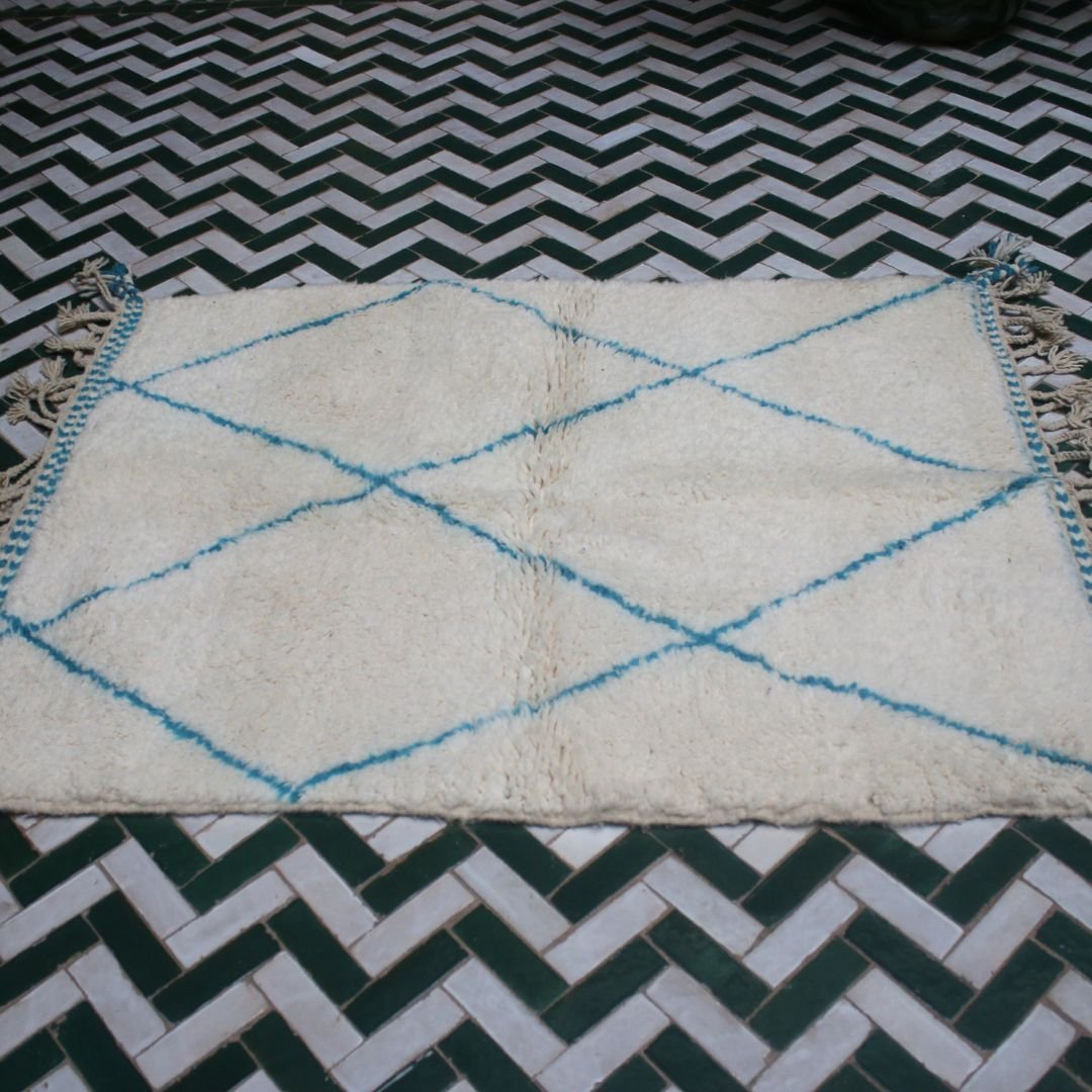 Blue & White Beni Ourain Rug – Moroccan Shag Bedroom Rug
