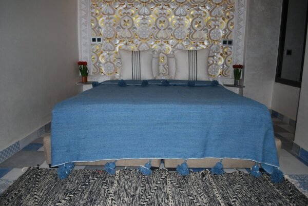 Moroccan Pom Pom Blanket – King Size Cotton Throw