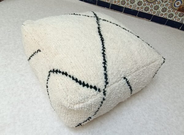 vintage Moroccan beni ouarain pouf, white berber cushion, handmade beni ouarain pouf,  100 % wool,  1.96 x 1.96 x 0.65 FT / 60 x 60 x 20 cm