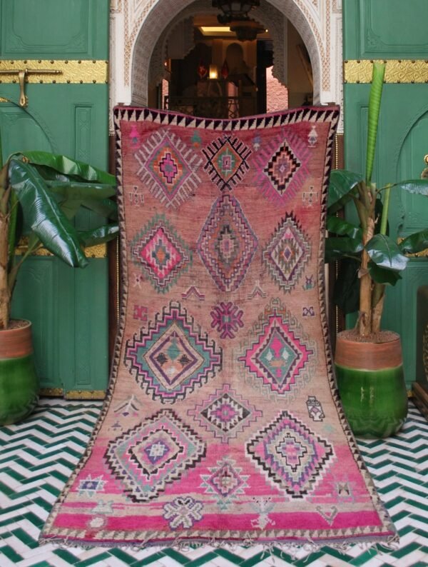 Large Handmade Azilal Rug – Berber Motifs (280x172cm)